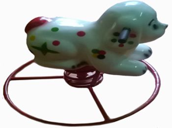 Nhún hình chó đốm